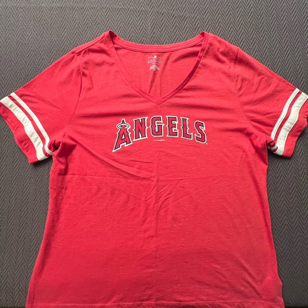 Red Angels V-Neck T-Shirt